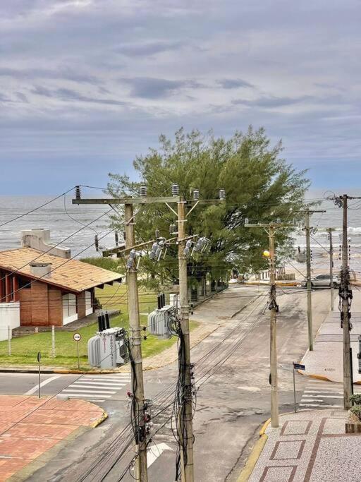 A 100m Da Praia! *